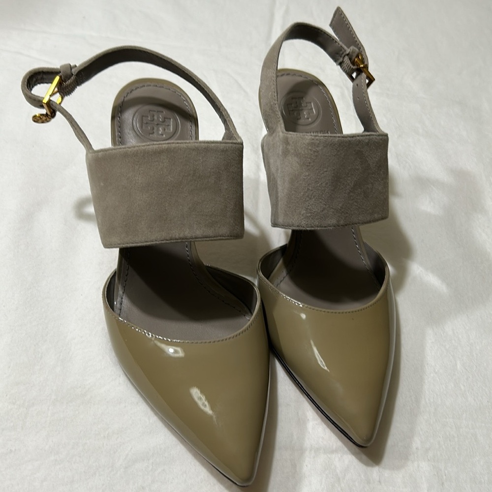 Tory Burch Tan Heels with Sleek Design and Logo Detail